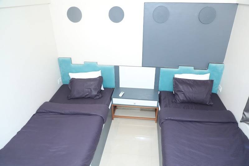 Copper 11 Service Apartments