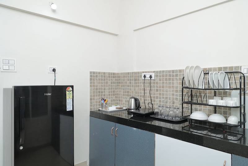 Copper 11 Service Apartments